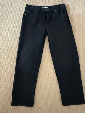 ZARA Black Mid Rise Straight Leg Denim - Sz 8